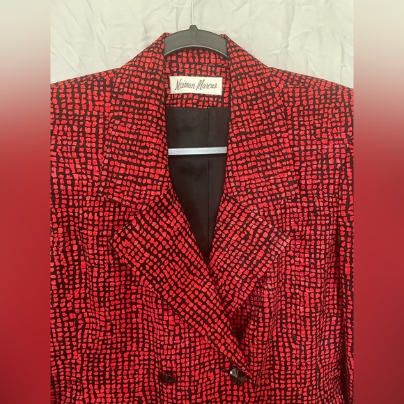 Vintage Nieman Marcus red and black 3 piece 100% silk skirt set | 4 - Picture 14 of 16